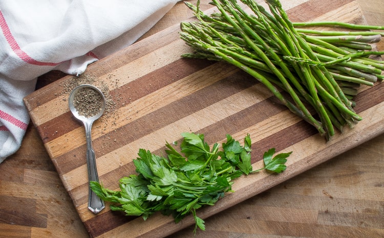 Perfect Grilled Bison Steaks with a Compound Herb Clarified Butter- the best grilled steak recipe topped with melty herb butter will make a great summer weeknight dinner!|thekitcheneer.com