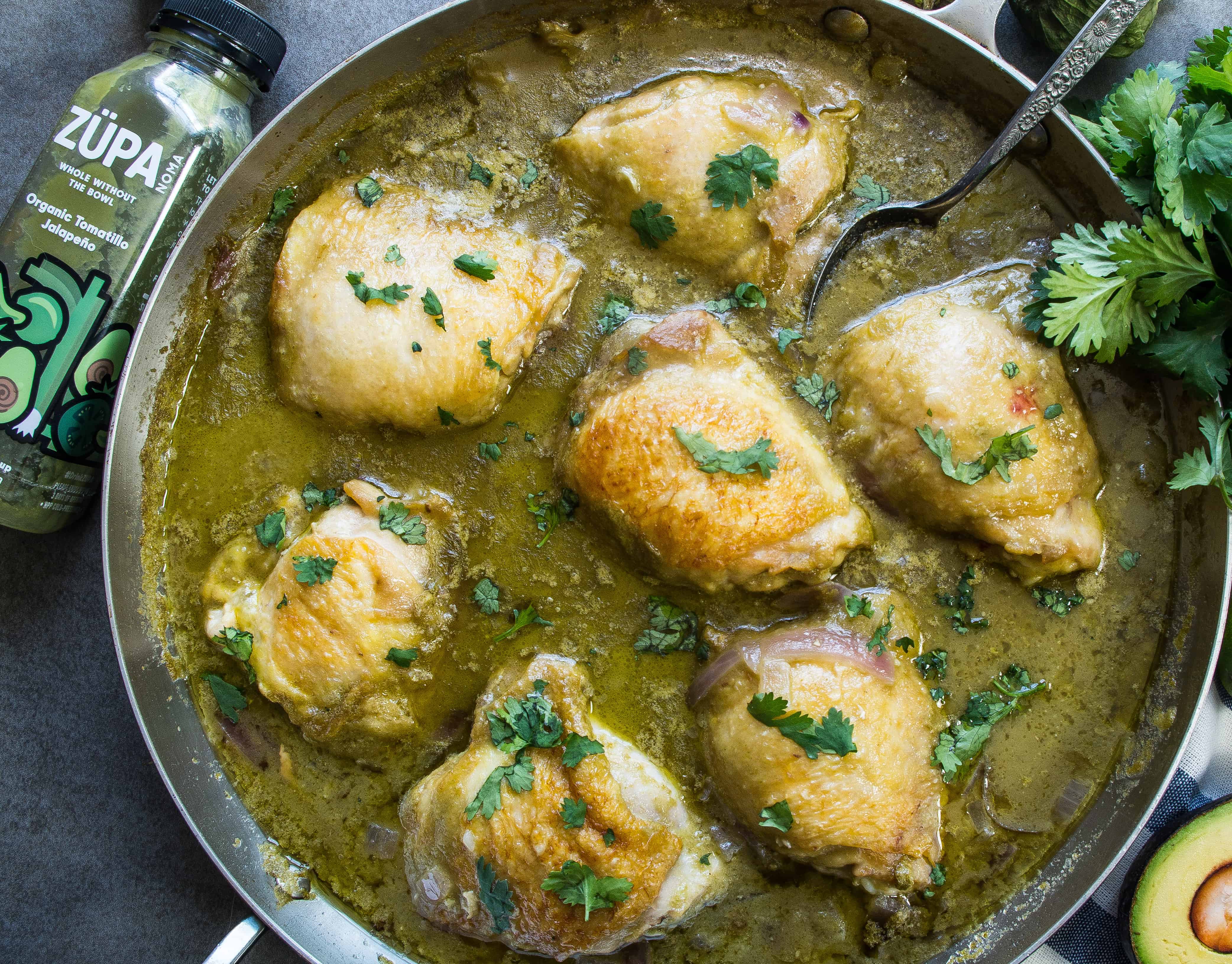 One Pan Creamy Garlic Salsa Verde Chicken- a simple one skillet whole30 meal that is perfect for weeknights and comes together in a quick 45 minutes!|thekitcheneer.com