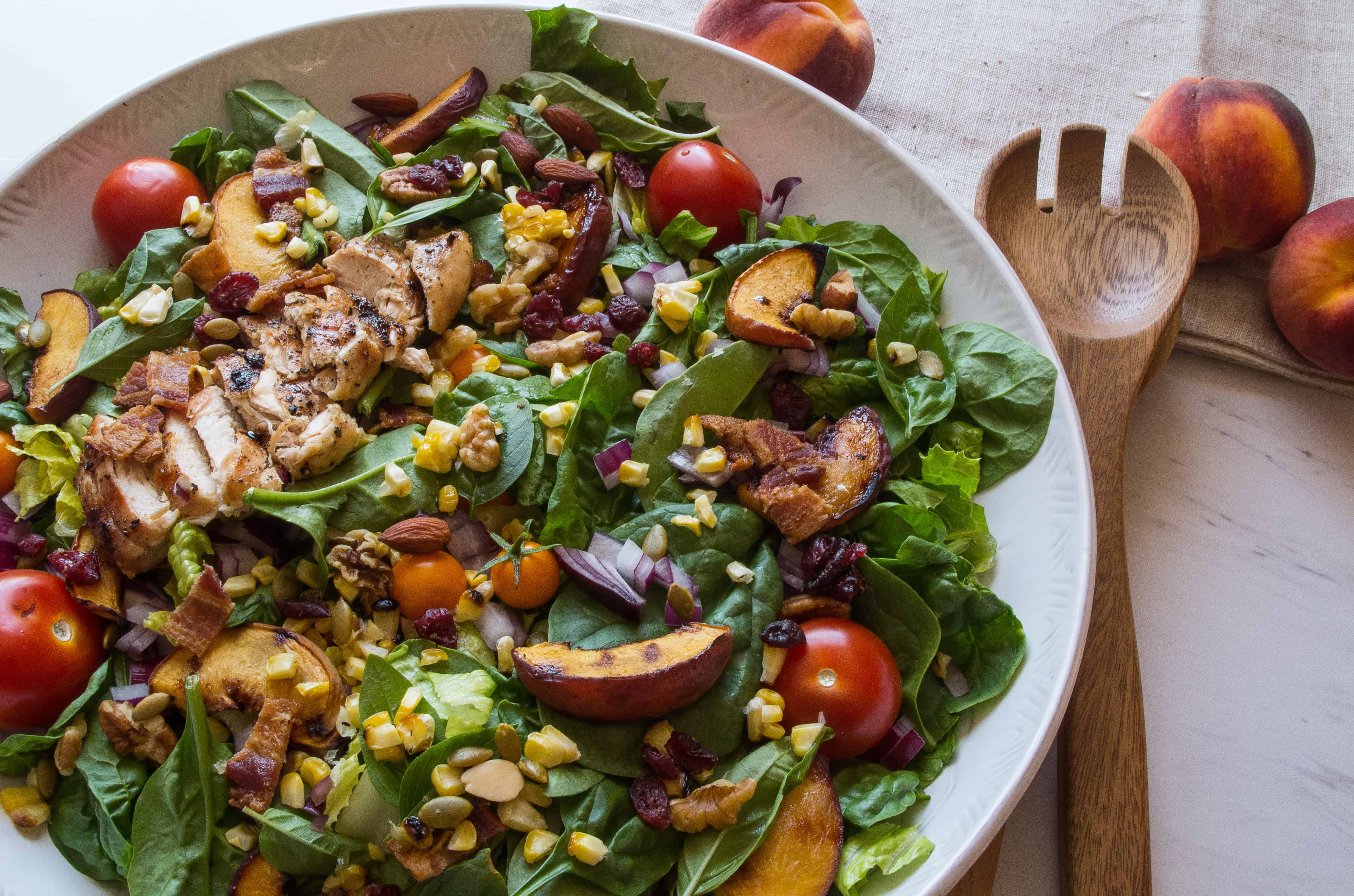 Your Monday just got more delicious with this Grilled Balsamic Chicken and Peach Cobb Salad! Easy summer eats and perfect for the 4th!|thekitcheneer.com