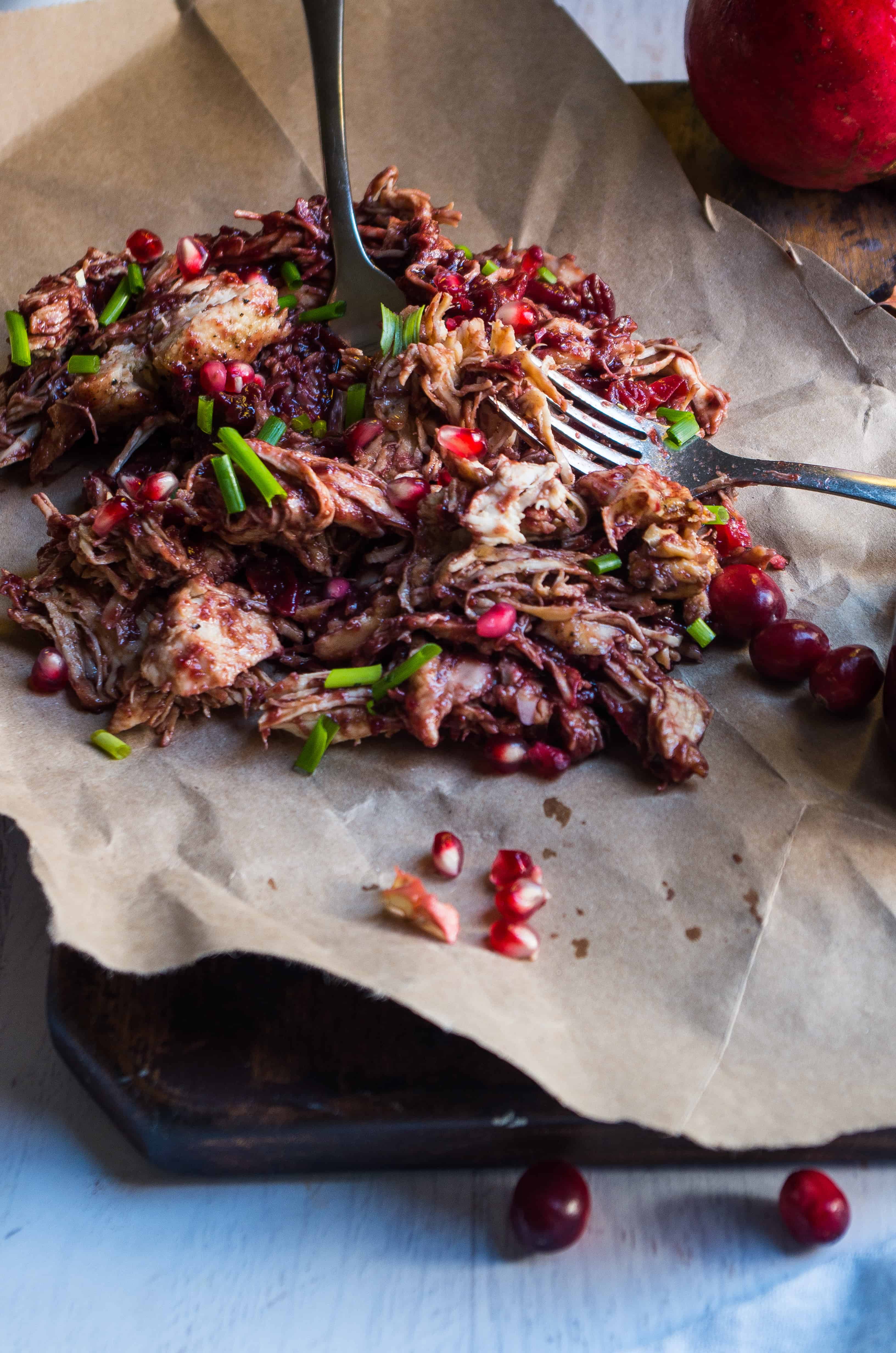 Cranberry BBQ Pulled Turkey- PERFECT for Thanksgiving leftovers!|thekitcheneer.com