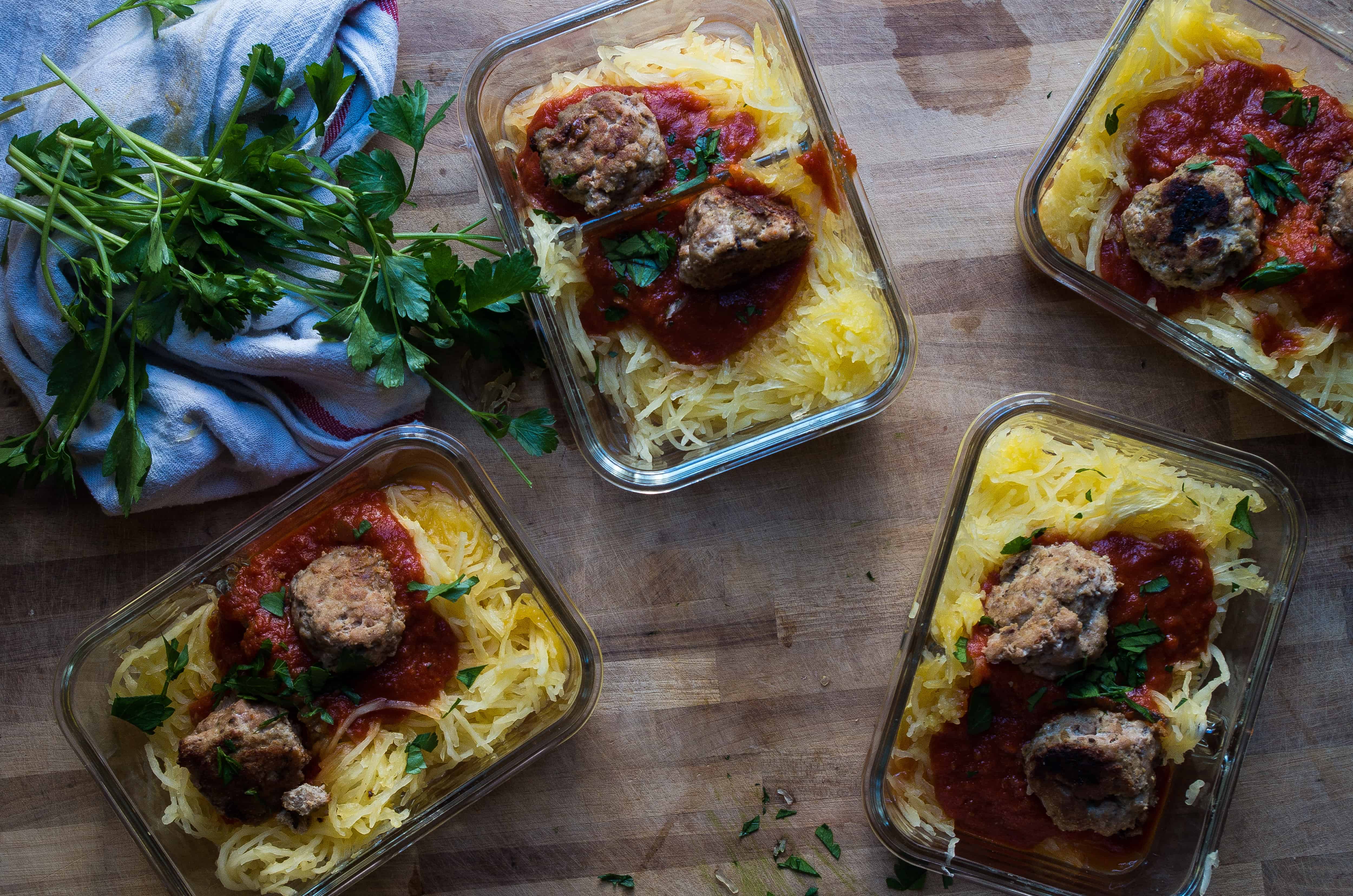 Whole30 Spaghetti Squash and Turkey Meatballs Meal Prep |thekitcheneer.com