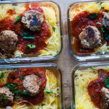 Whole30 Spaghetti Squash and Turkey Meatballs Meal Prep |thekitcheneer.com
