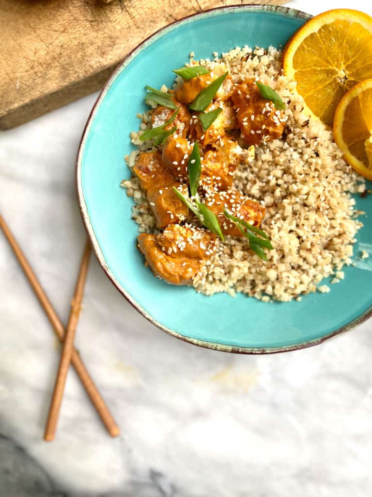 Whole30 Air Fryer Sticky Orange Chicken|TheKitcheneer.com