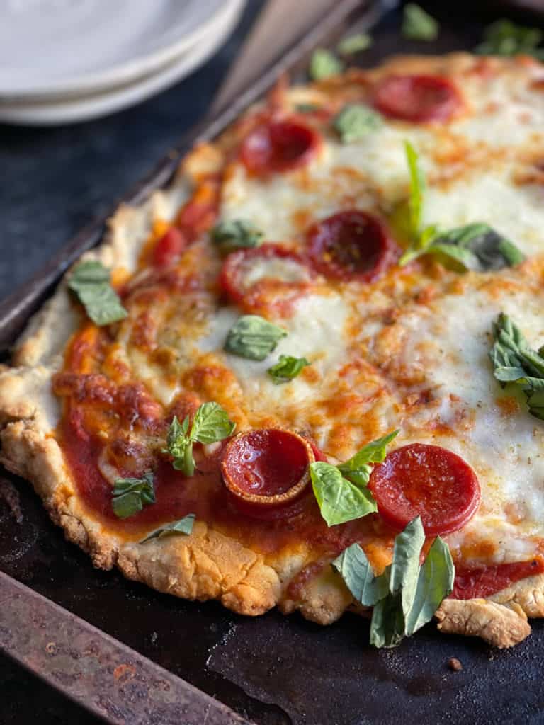 The BEST Gluten Free Pizza|the kticheneer.com