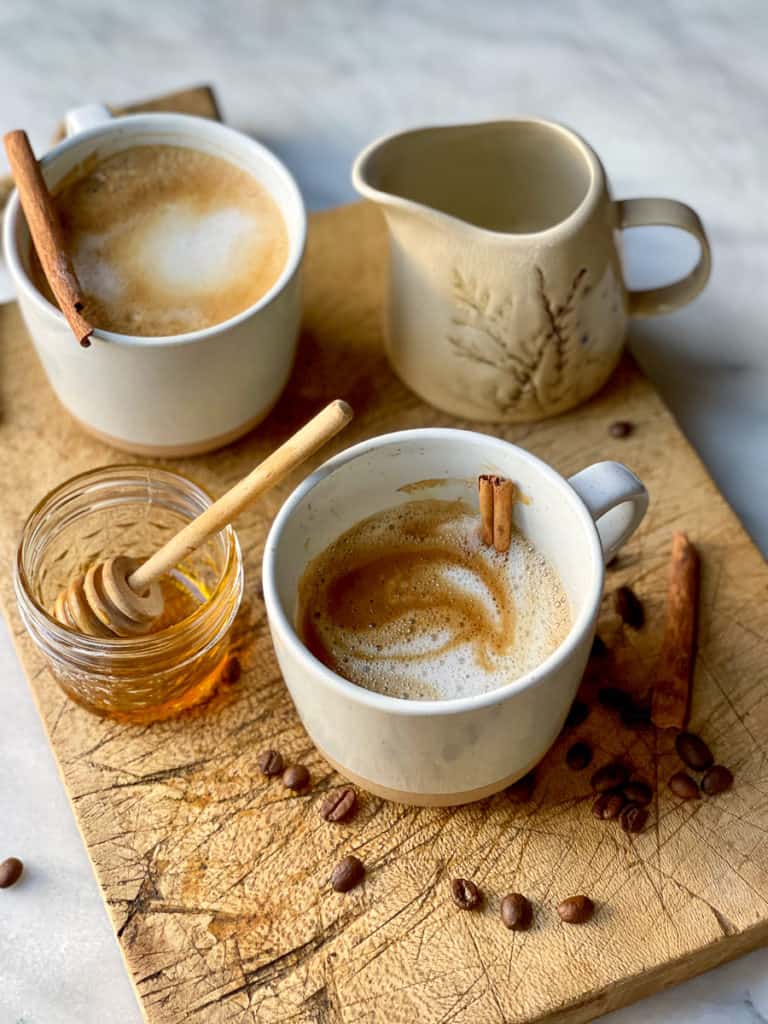 Cinnamon Honey Oatmilk Latte|the kitcheneer.com
