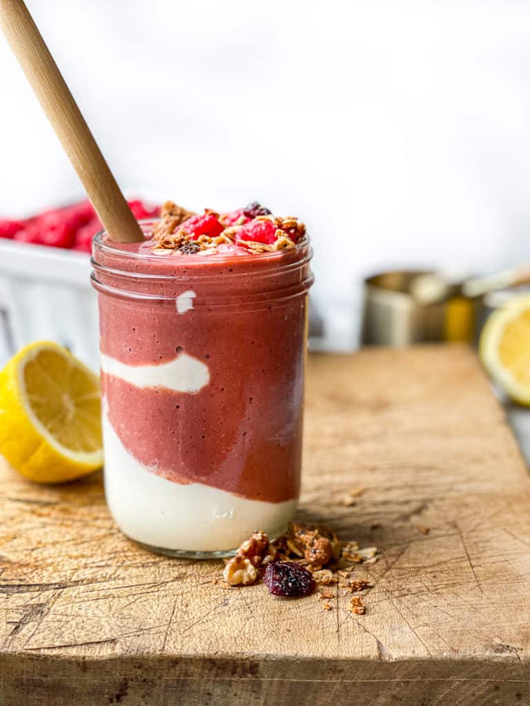 Raspberries and Cream Smoothie|thekitcheneer.com